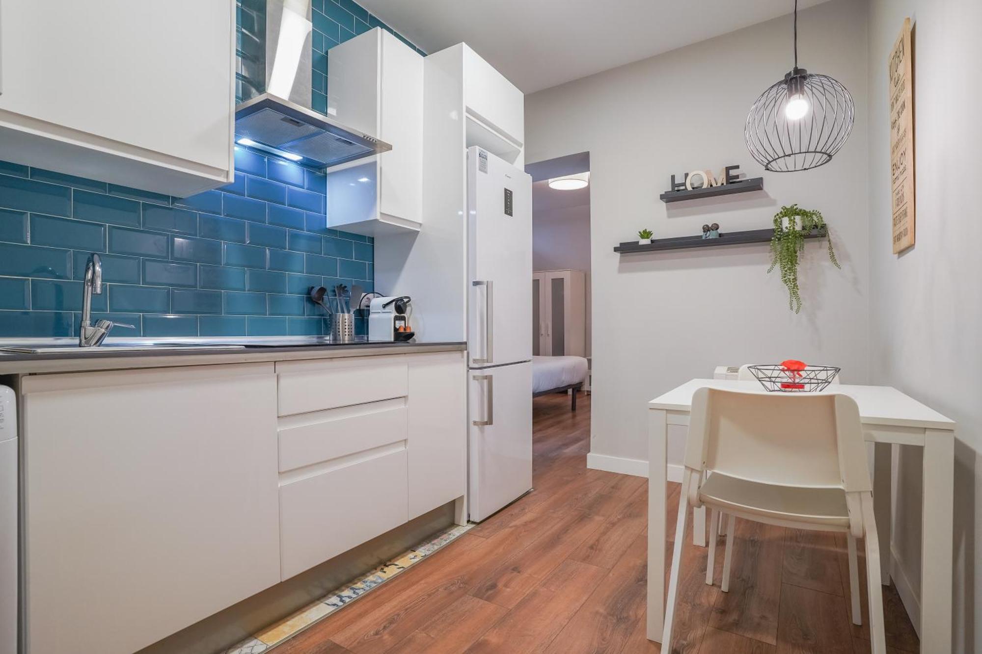 Apartment Cozy Apartment-1bedroom 1bathroom-lavapies *